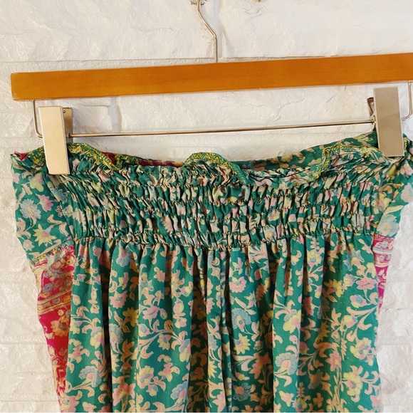 Beautiful Silk Pants - Picture 5 of 6